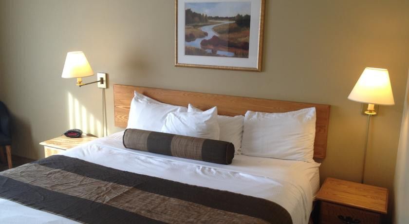 Quality Inn & Suites Hawkesbury Esterno foto